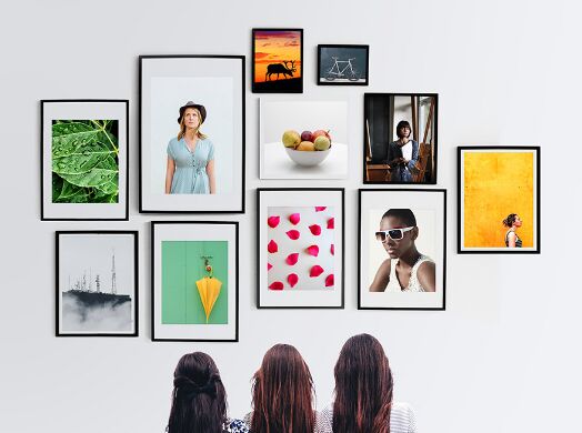 Wall Photo Frames Gallery Mockup PSD